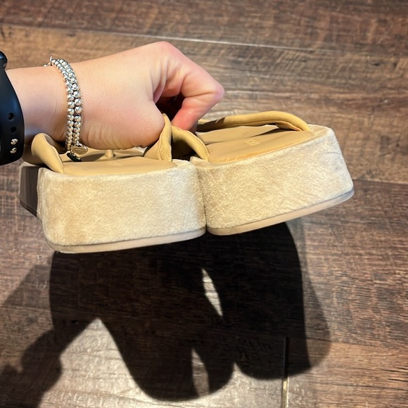 Vince Shoes - Picture 10 of 11